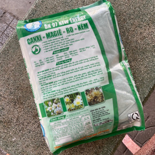 Phân Bón Vi Lượng Canxi Bo Magiê Kẽm bao 10KG phát triển bộ rễ chống rụng trái non xanh lá dày lá hạn chế thối trái