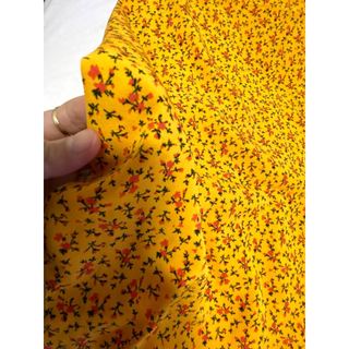 Đầm hoa nhí vàng side XL chất lụa mềm mịn mát
