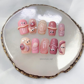 Nailbox nặn nổi hoạt hình dễ thương tone hồng form vuông