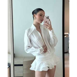 Váy liền sơ mi trắng phong cách