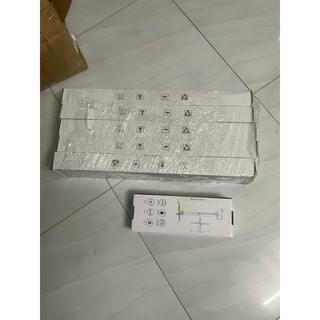 giá treo máy chiếu khung treo máy chiếu