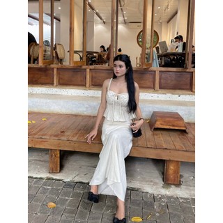 Áo linen hai dây chun eo