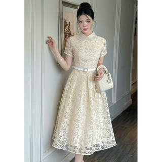 Váy xinh xuất sắc tặng kèm đai da