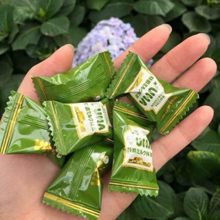 Kẹo trà sữa Matcha Trà xanh UHA Nhật Bản