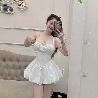 đầm yếm cúp ngực đính hoa ngực xòe ngắn dáng bí bồng chất kate mềm