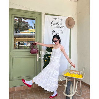 THE SUN - Váy 2s thêu hoa dài ulzzang ( ảnh chụp thật )