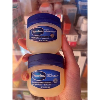 Sáp Dưỡng Vaseline 49g Mỹ
