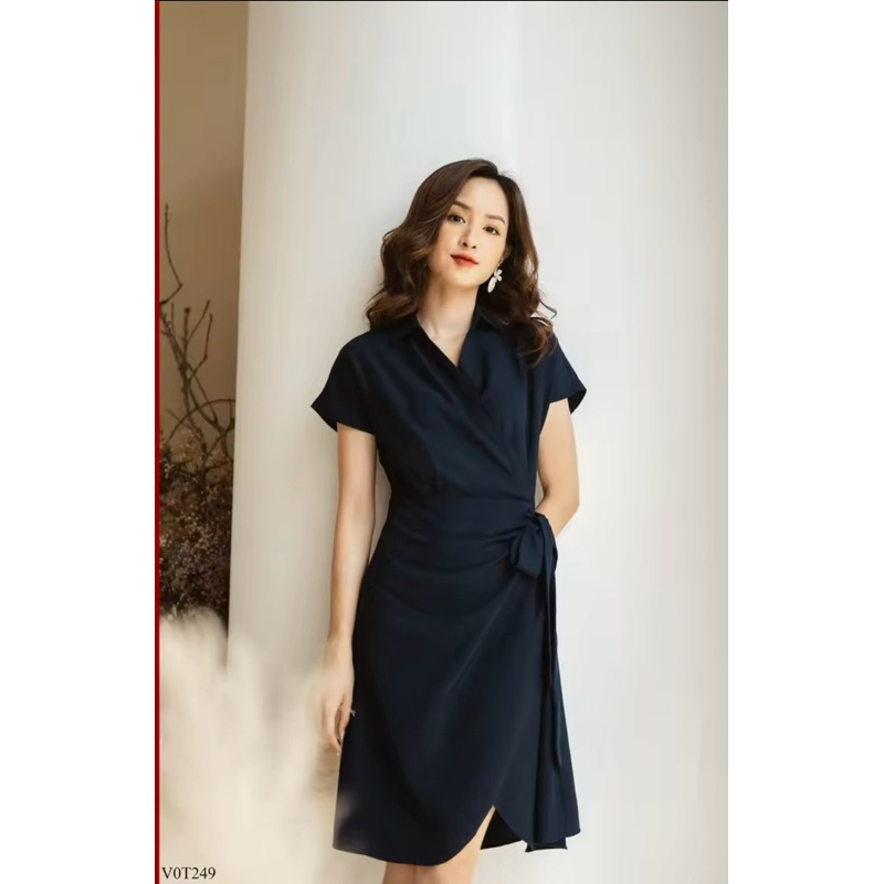 Váy liền xoè công sở Tiin Store màu xanh than size M used fit <53kg