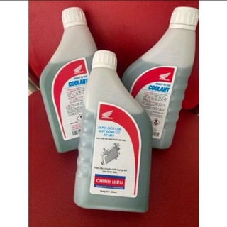 Nước làm mát động cơ xe máy chính hiệu HondaDung tích 500ml