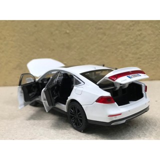 Mô hình xe HONDA Accord 1:32