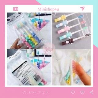 Set 4 bàn chải cho bé đựng túi zip
