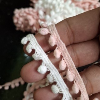 Ren chỉ cotton pom pom , size 1.2cm (dây 5 mét)