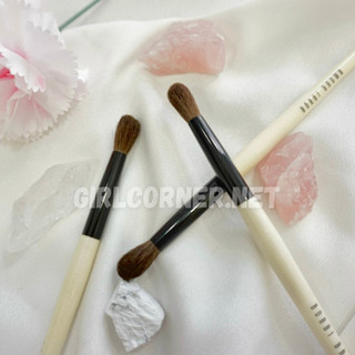 Cọ Blend mắt Bobbi Brown Blender