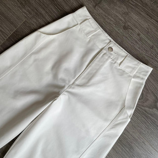 Quần kaki nữ ống thụng