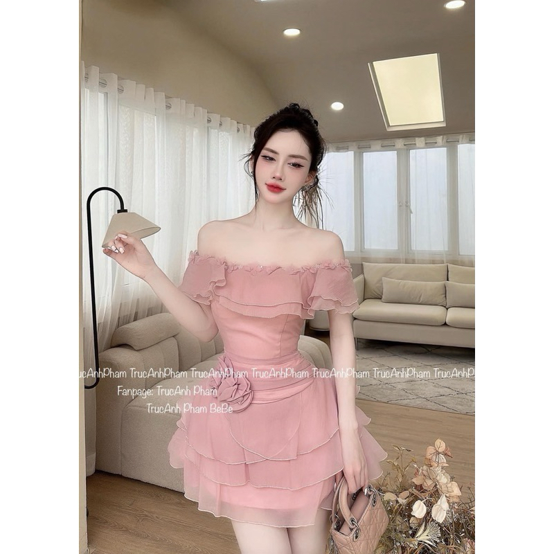 Váy dự tiệc tơ trễ vai bèo đính 2 hoa dáng ngắn sang chảnh shop HT Design