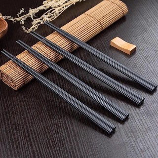 Đũa nhật kháng khuẩn Shikisai vỉ 10 đôi