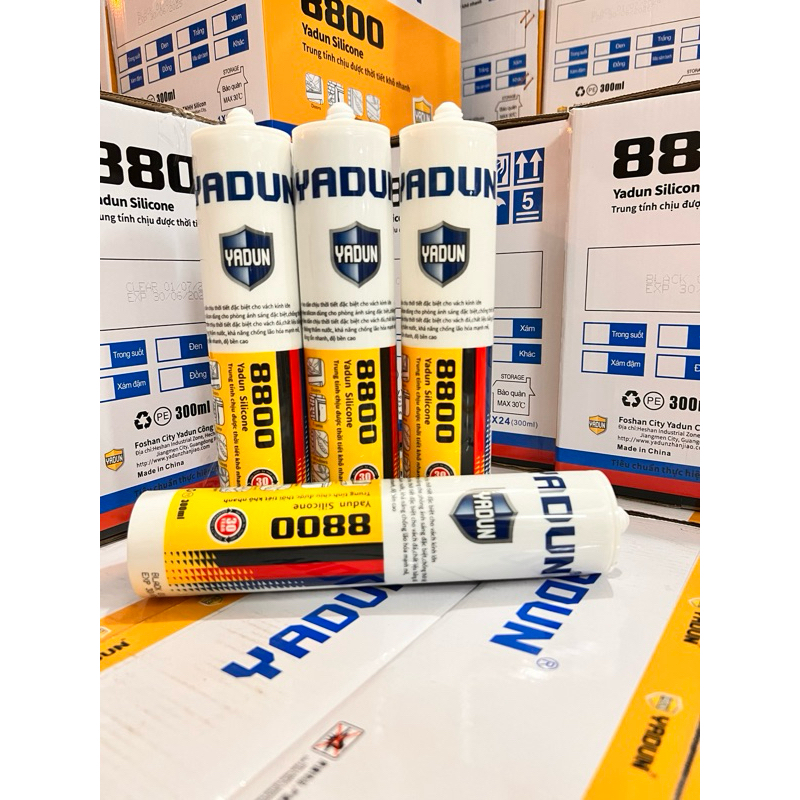 Keo dán silicone YADUN 8800 màu đen bóng kính