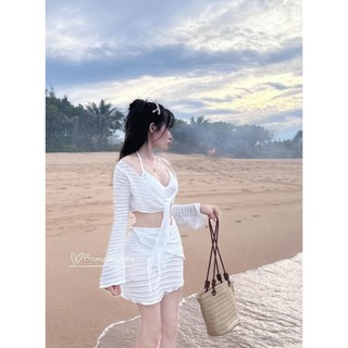 Set bộ bikini ren: áo khoác croptop ren xù tay dài loe cột nơ ngực + áo bra dây cột cổ yếm + chân váy tầng bèo chéo tà