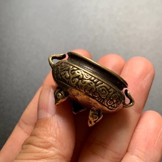Lư Đồng Siêu Mini (Rất Nhỏ) Mẫu 05 Chuyên Cắm Nhang Trầm, Đặt Nụ Trầm.