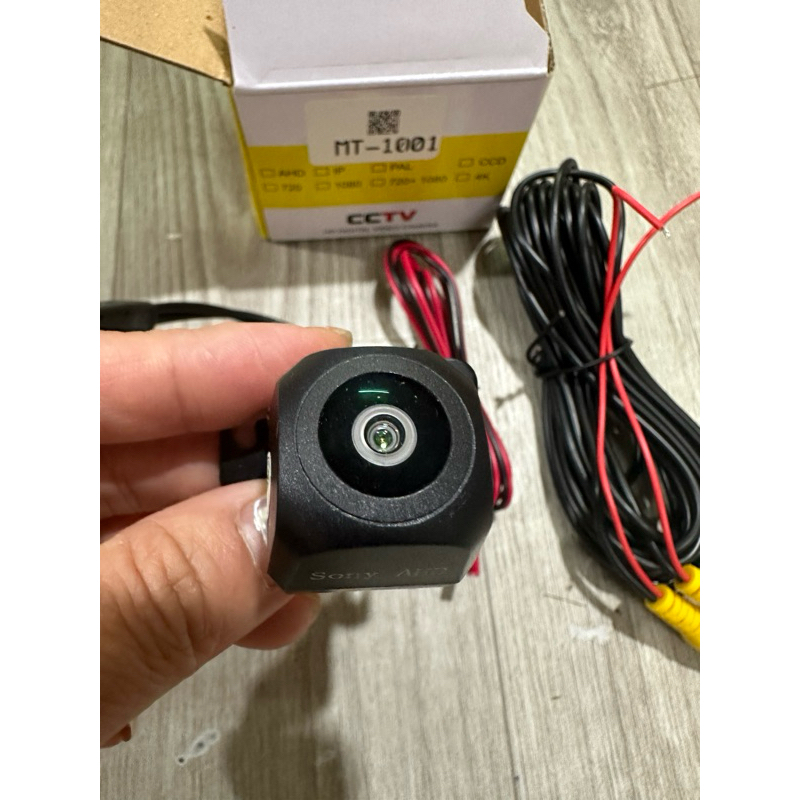 Cam lùi AHD dùng màn androi ( sale lấy tương tác)