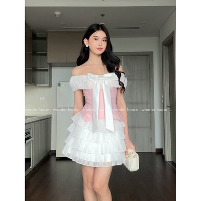 (Bán lẻ sp) Pinky Set Wonderhouse Chân váy áo trễ vai dự tiệc dạo phố nữ tính chất vải dày dặn sang chảnh