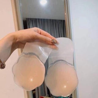 Miếng dán nâng ngực silicon.