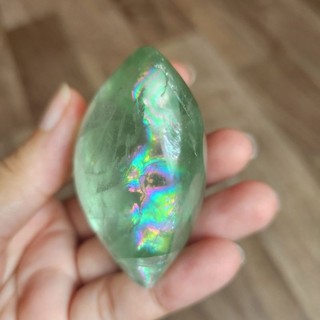 đá xanh green fluorite hình tim