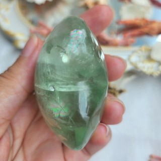 đá xanh green fluorite hình tim