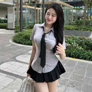 Set áo sơ mi cộc tay chiết eo kèm cà vạt mix chân váy xếp li xịn xò