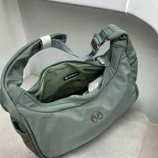 Túi Lululemon Mini Shoulder 4L