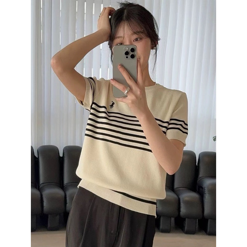 Áo Thun Nữ Cổ Tròn Sọc Dệt Kim Thêu Hình Ngựa Phong Cách Trẻ Trung Hàn Quốc_A1K13 | BigBuy360 - bigbuy360.vn