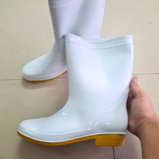 Ủng cao su, ủng bảo hộ,ủng đi nước chống trơn trượt hiệu TQP 2 màu trắng vàng độc đáo