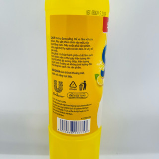 Chai Nước Rửa Chén SURF 750ML
