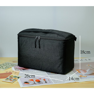 Túi chống sốc cho máy ảnh.