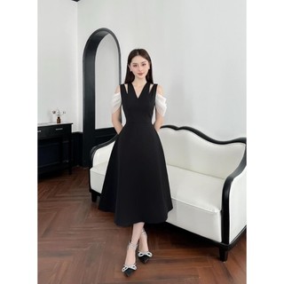 Đầm nữ midi dáng xòe chất tuyết mưa phối dây cổ tay D440