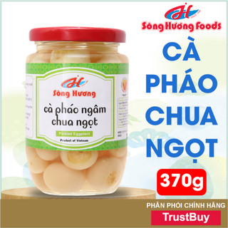 Cà Pháo Chua Ngọt ăn kèm mắm tôm và ớt tươi xay Sông Hương