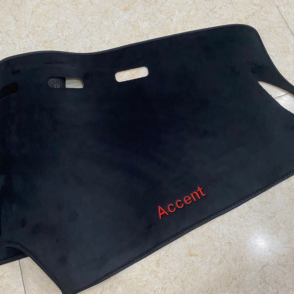 Thảm taplo xe Hyundai Accent 2024 2025 mới nhất