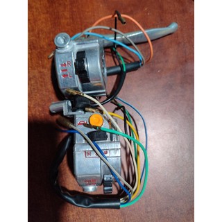 Cùm công tắc xe 81 82 có đề cùm công tắc xe 82 có đề