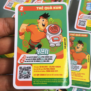 Thẻ kun đổi quạt kun phi hành gia bình nước kun đa năng xe tô màu đa sắc hàng khuyến mãi sữa kun