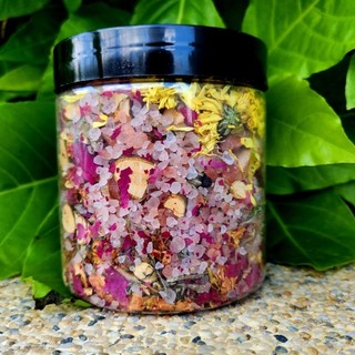 Muối Ngâm Chân Thảo Dược – Hồng Himalaya | Lá Lốt, Gừng, Sả, Quế, Ngải Cứu | Thư Giãn, Giảm Hôi Chân, Ngủ Ngon
