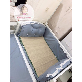 Chiếu trúc cho bé nằm thoáng mát lưng
