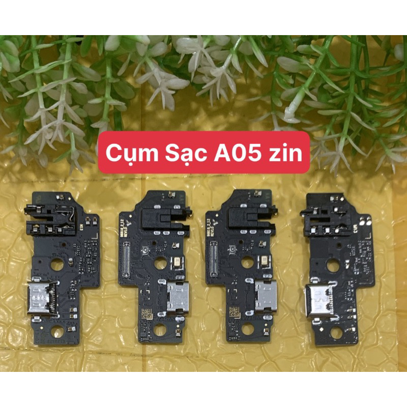 cụm đuôi sạc sam sung a05/ cụm sạc samsung a05/ cụm bo mạch sạc samsung a05 zin mới