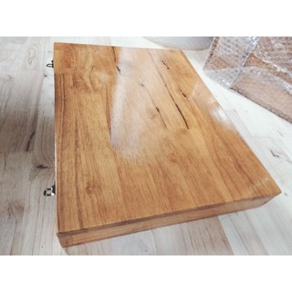 Hộp gỗ dài 40 cm rộng 28cm cao 20 cm.