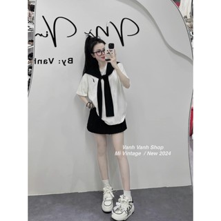 Set áo phông THÊU NGỰA mix cùng chân váy xếp ly KÈM KHĂN BUỘC