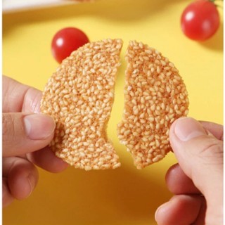 Bánh Quy Mè Egg White 336gr/326gr - Nhiều Vị