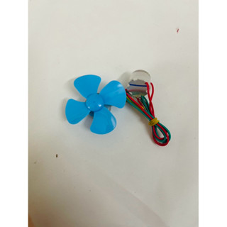 Đèn quạt gió gắn diều siêu chất lượng