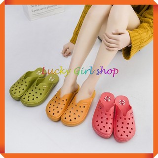 Sục Nữ/ Dép Bít Đầu Cao Su 100% Siêu Êm Chống Thấm Chống Trượt Size 36-40 - Lucky Girl shop NHA TRANG