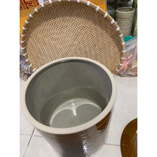 KHẠP ĐỰNG GẠO BẰNG GỐM