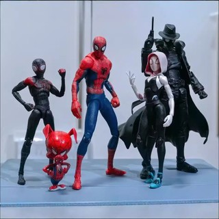 Mô hình Action figure MAFEX Spiderman HomeComing