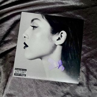Đĩa đơn Olivia Rodrigo - Bad idea right & Vampire (7" Single, Limited Red Vinyl, 1 EP)
